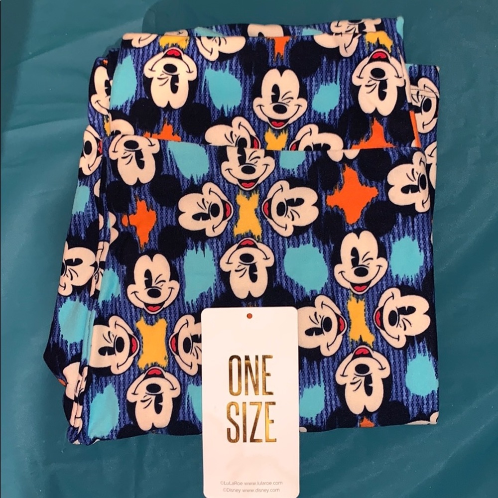 Lularoe OS Disney Leggings